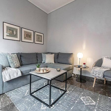 Nadia'S Apartment , Афины Экстерьер фото