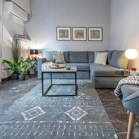 Nadia'S Apartment , Афины Экстерьер фото