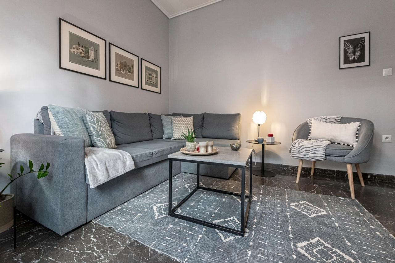 Nadia'S Apartment , Афины Экстерьер фото